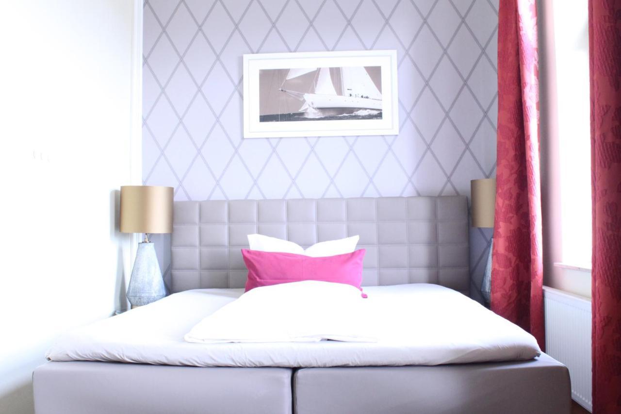 Hotel Villa Sommer Бад Доберан Екстериор снимка
