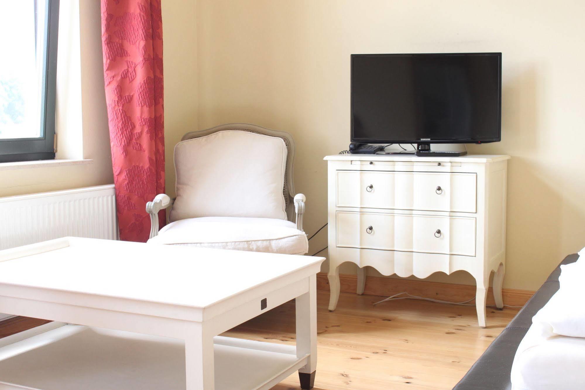 Hotel Villa Sommer Бад Доберан Екстериор снимка
